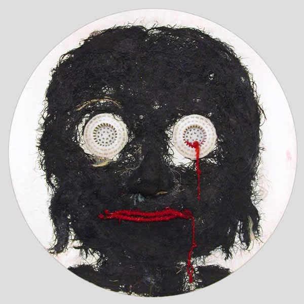 Selfportrait. 2010. Mixed media on cavas. Diameter 40 cm